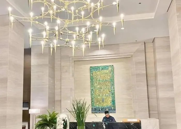 Apartment Luxury 1br Bayfront Staycation - Free Wi-fi, Swimming Pool, Near Airport, Moa And Picc *