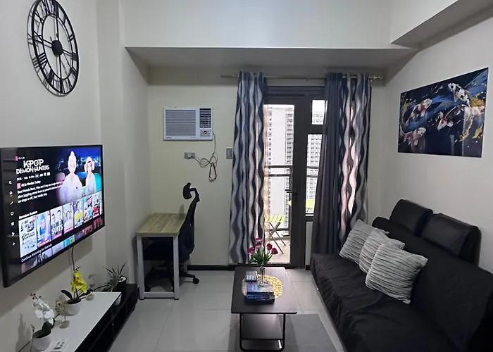 Apartment Luxury 1br Bayfront Staycation - Free Wi-fi, Swimming Pool, Near Airport, Moa And Picc *