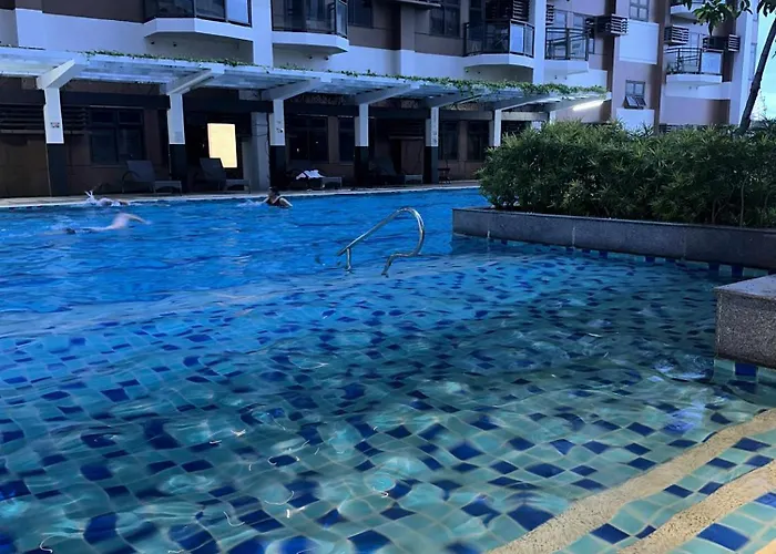Apartment Luxury 1br Bayfront Staycation - Free Wi-fi, Swimming Pool, Near Airport, Moa And Picc *
