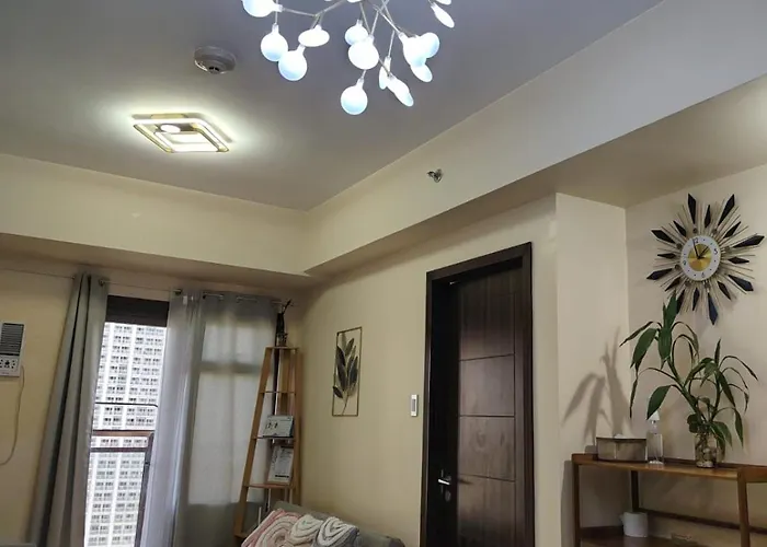 Apartment Luxury 1br Bayfront Staycation - Free Wi-fi, Swimming Pool, Near Airport, Moa And Picc *