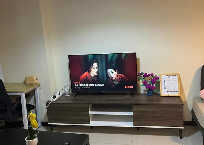 Luxury 1br Bayfront Staycation - Free Wi-fi, Swimming Pool, Near Airport, Moa And Picc Manila